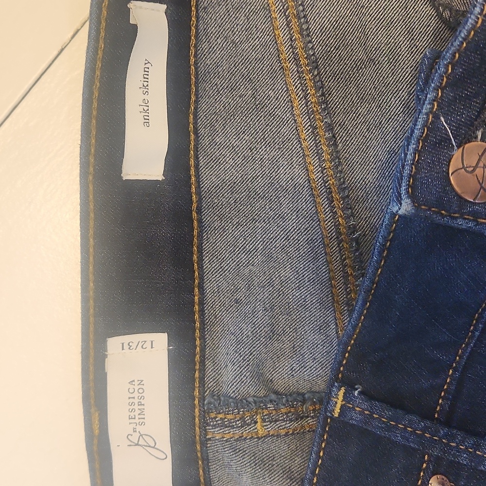 Jessica Simpson Dark Blue Skinny Jeans with Floral Embroidery - Picture 4 of 8